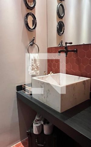 Apartamento à venda com 204m², 3 quartos e 1 vaga Apartamento à venda com 204m², 3 quartos e 1 vagaLavabo