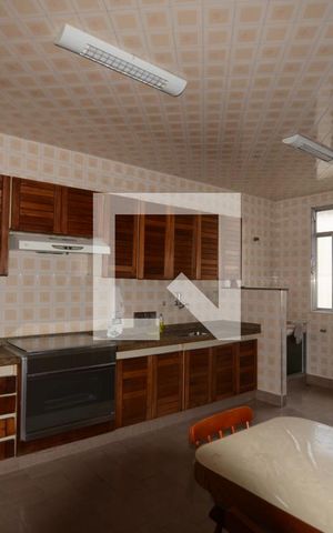 Apartamento à venda com 206m², 3 quartos e 2 vagasCozinha