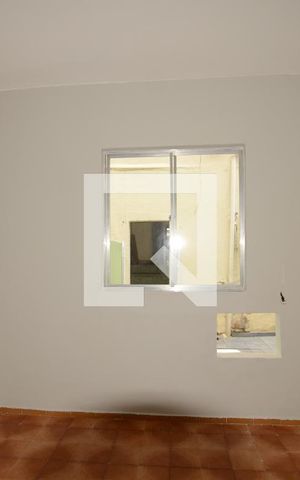 Casa à venda com 40m², 1 quarto e sem vagaQuarto 