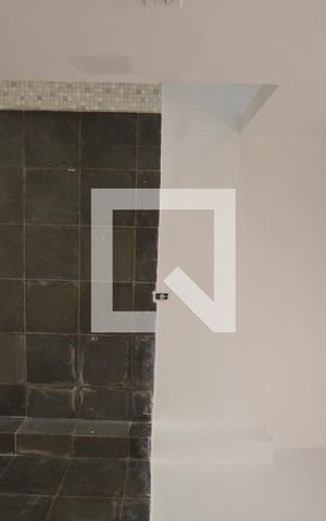 Casa à venda com 40m², 1 quarto e sem vagaÁrea de Serviço