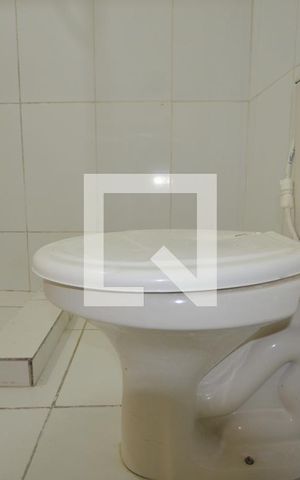 Casa à venda com 40m², 1 quarto e sem vagaBanheiro 