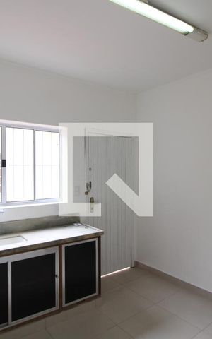 Casa à venda com 153m², 2 quartos e 2 vagasCozinha