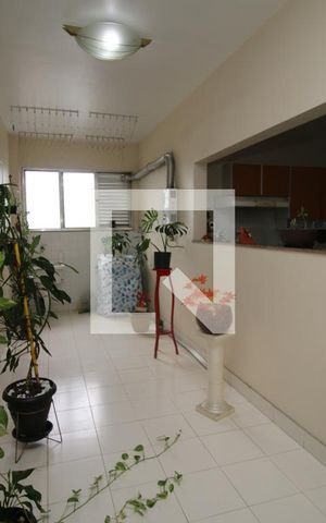 Apartamento à venda com 140m², 5 quartos e 2 vagasÁrea de Serviço