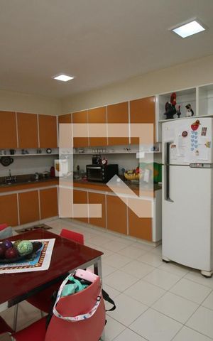 Apartamento à venda com 140m², 5 quartos e 2 vagasCozinha