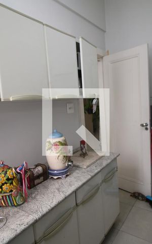 Apartamento à venda com 140m², 5 quartos e 2 vagasQuarto de Serviço 1