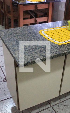 Casa à venda com 260m², 5 quartos e 3 vagasCozinha