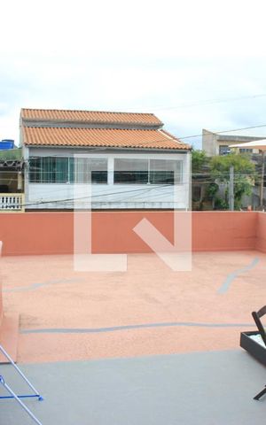 Casa à venda com 260m², 5 quartos e 3 vagasTerraço
