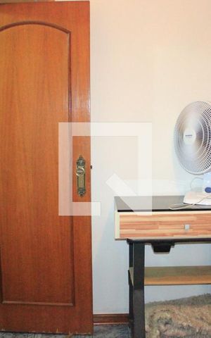 Casa à venda com 260m², 5 quartos e 3 vagasQuarto 2