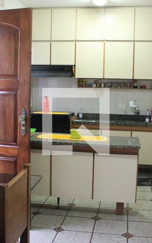 Casa à venda com 260m², 5 quartos e 3 vagasCozinha