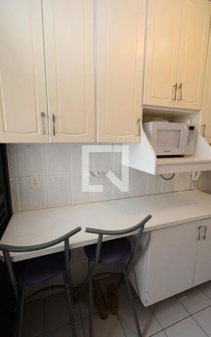Apartamento à venda com 68m², 2 quartos e 1 vagaCozinha