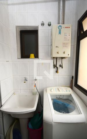 Apartamento à venda com 68m², 2 quartos e 1 vagaÁrea de Serviço