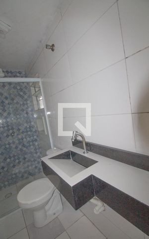 Apartamento para alugar com 70m², 2 quartos e sem vagaBanheiro