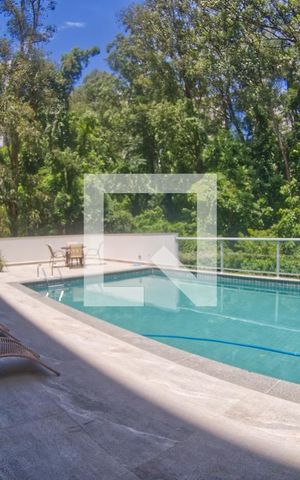Studio para alugar com 22m², 1 quarto e sem vaga Studio para alugar com 22m², 1 quarto e sem vagaÁrea comum - Piscina