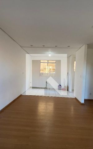 Apartamento à venda com 55m², 3 quartos e 1 vaga Apartamento à venda com 55m², 3 quartos e 1 vagaSala