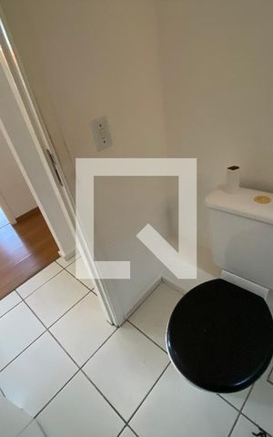 Apartamento à venda com 55m², 3 quartos e 1 vaga Apartamento à venda com 55m², 3 quartos e 1 vagaBanheiro