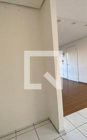 Apartamento à venda com 55m², 3 quartos e 1 vaga Apartamento à venda com 55m², 3 quartos e 1 vagaÁrea de serviço