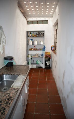 Casa à venda com 140m², 2 quartos e 3 vagasCozinha
