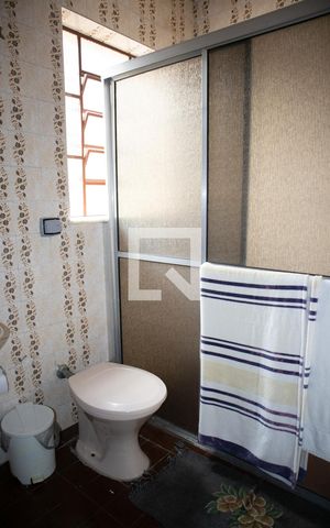 Casa à venda com 140m², 2 quartos e 3 vagasBanheiro 2