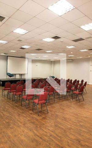 Apartamento à venda com 25m², 1 quarto e 1 vagaÁrea comum