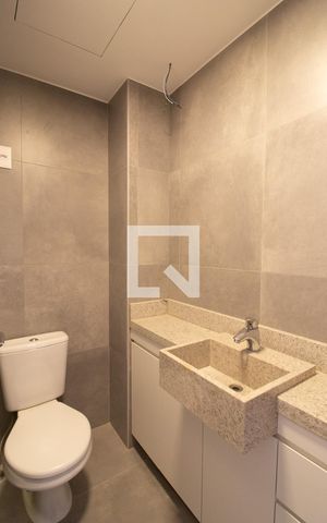 Apartamento para alugar com 52m², 1 quarto e sem vaga Apartamento para alugar com 52m², 1 quarto e sem vagaBanheiro