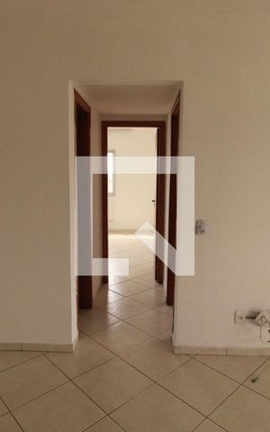 Apartamento à venda com 78m², 2 quartos e 1 vagaCorredor