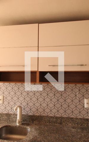 Apartamento à venda com 78m², 2 quartos e 1 vagaCozinha - Armários