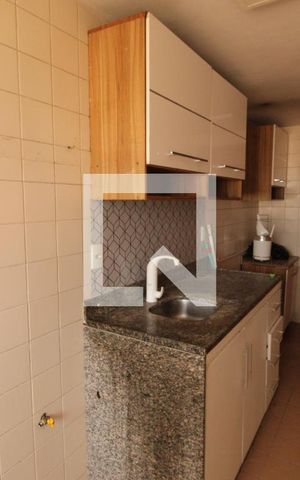 Apartamento à venda com 78m², 2 quartos e 1 vagaCozinha