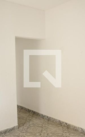 Casa para alugar com 80m², 2 quartos e 1 vagaSala
