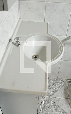Casa para alugar com 80m², 2 quartos e 1 vagaBanheiro