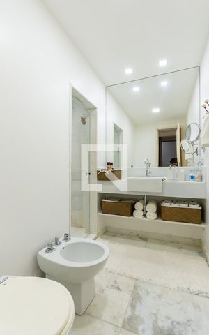 Apartamento à venda com 300m², 5 quartos e 3 vagasBanheiro Suíte 3