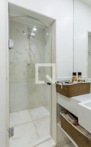 Apartamento à venda com 300m², 5 quartos e 3 vagasBanheiro Suíte 3