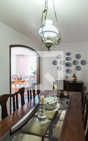 Apartamento à venda com 300m², 5 quartos e 3 vagasSala de Jantar