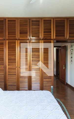 Apartamento à venda com 300m², 5 quartos e 3 vagasSuíte 2