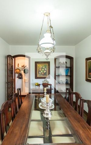 Apartamento à venda com 300m², 5 quartos e 3 vagasSala de Jantar