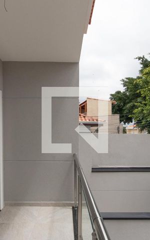 Casa à venda com 140m², 3 quartos e 3 vagasSacada sala