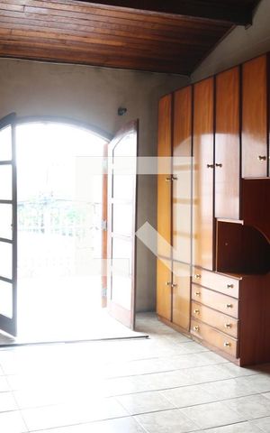 Casa para alugar com 220m², 5 quartos e 2 vagasQuarto 1 casa 1
