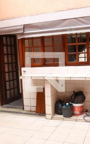 Casa para alugar com 220m², 5 quartos e 2 vagasÁrea externa