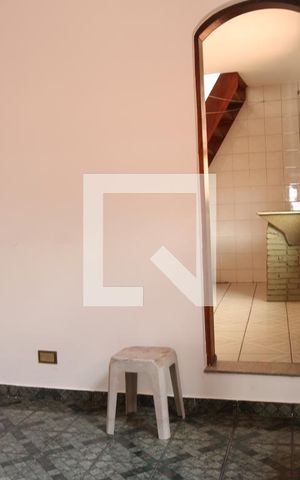 Casa para alugar com 220m², 5 quartos e 2 vagasQuarto 3 casa 1