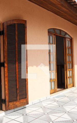 Casa para alugar com 220m², 5 quartos e 2 vagasVaranda