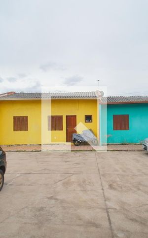 Casa à venda com 64m², 2 quartos e 4 vagas Casa à venda com 64m², 2 quartos e 4 vagasVista do Quarto 1
