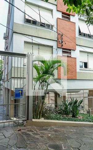 Apartamento à venda com 76m², 3 quartos e 1 vaga Apartamento à venda com 76m², 3 quartos e 1 vagaFachada