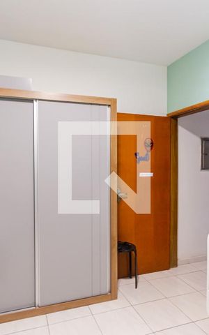 Casa à venda com 240m², 3 quartos e 3 vagas Casa à venda com 240m², 3 quartos e 3 vagasQuarto 1