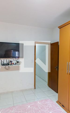 Casa à venda com 240m², 3 quartos e 3 vagas Casa à venda com 240m², 3 quartos e 3 vagasQuarto 3