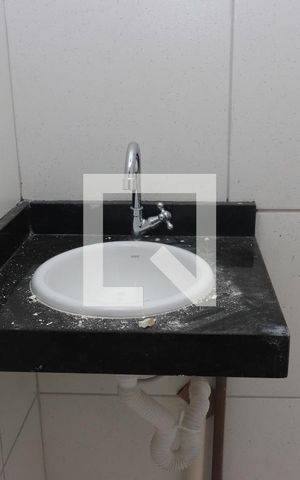 Apartamento à venda com 43m², 2 quartos e 1 vagaBanheiro