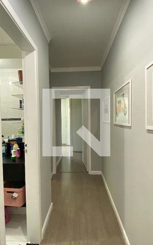 Apartamento à venda com 84m², 2 quartos e 1 vagaQuarto - Corredor