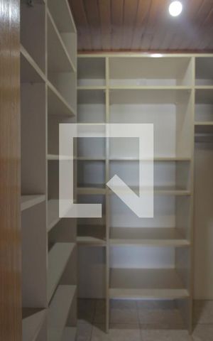 Apartamento à venda com 141m², 3 quartos e 1 vagaCloset
