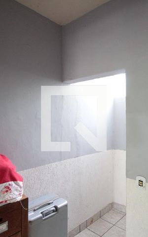 Casa à venda com 360m², 4 quartos e 2 vagasQuarto de Serviço