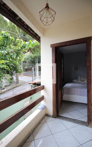 Casa à venda com 360m², 4 quartos e 2 vagasVaranda da Suite