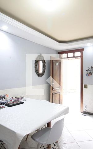 Casa à venda com 360m², 4 quartos e 2 vagasCopa