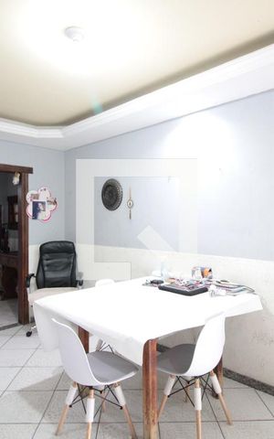 Casa à venda com 360m², 4 quartos e 2 vagasCopa